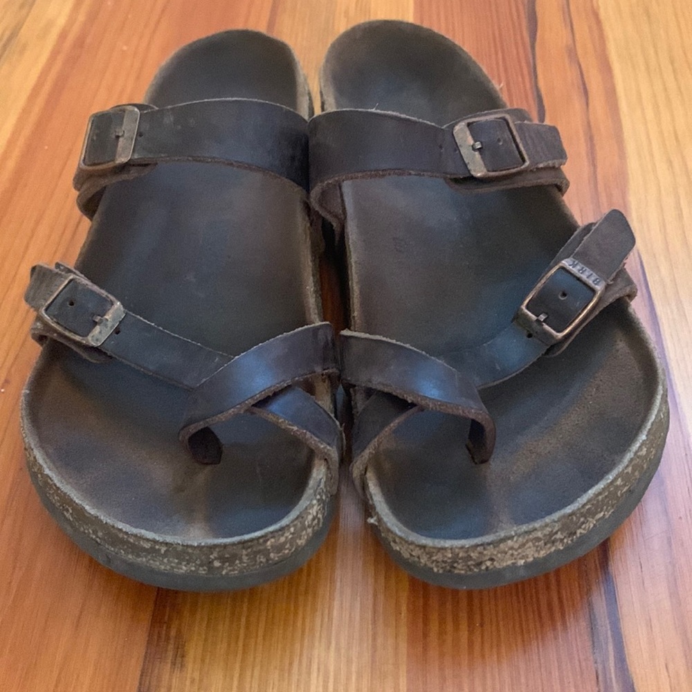 Birkenstock Mayari sandals